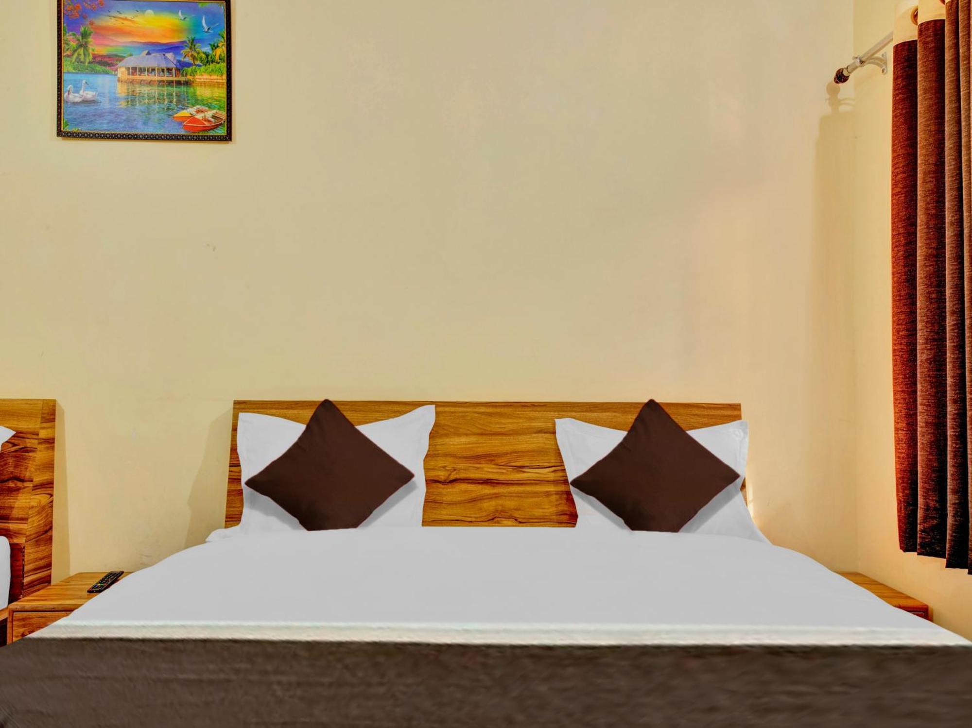 Hotel Kailasha Uttarkāshi Eksteriør billede