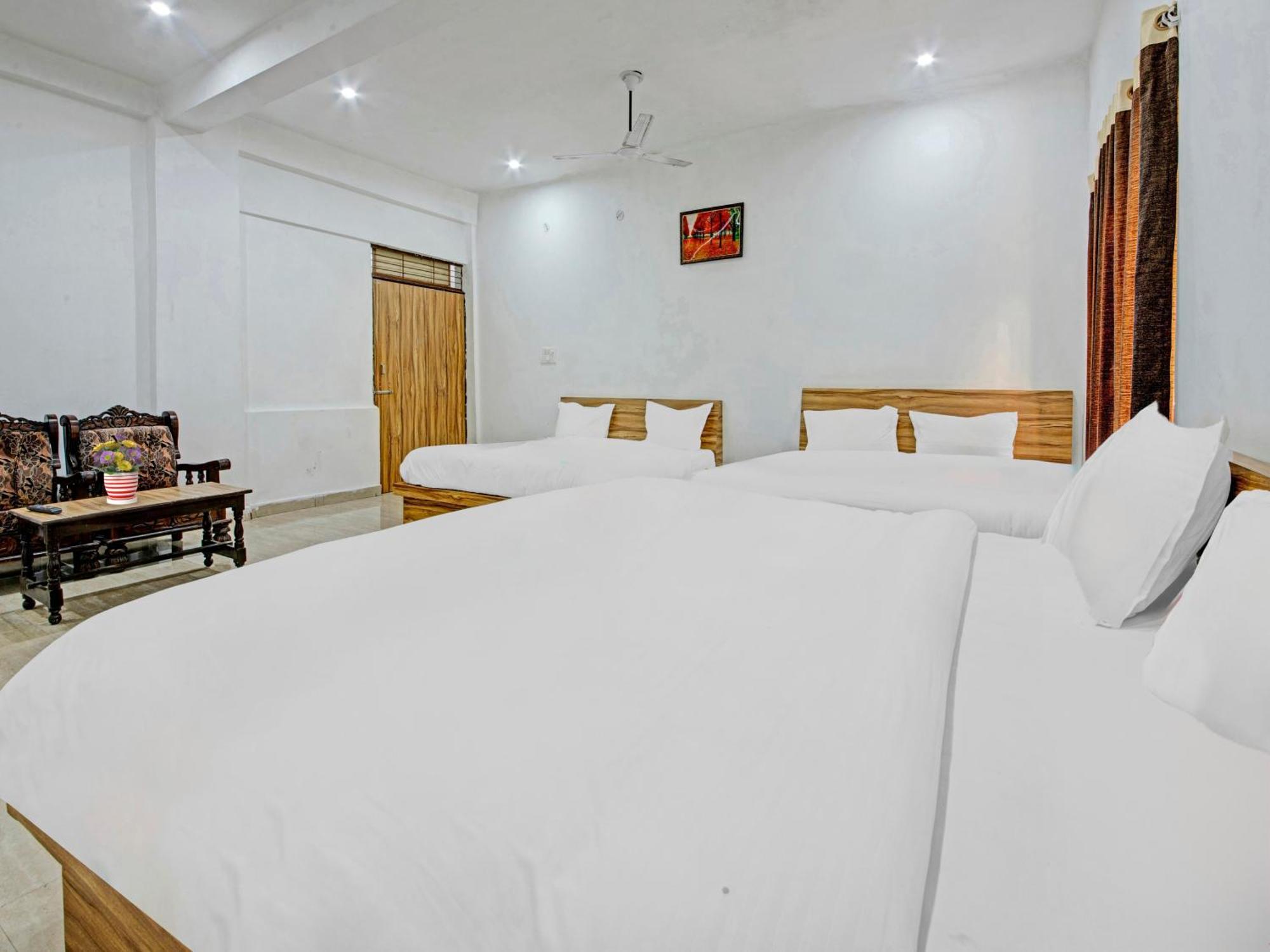 Hotel Kailasha Uttarkāshi Eksteriør billede