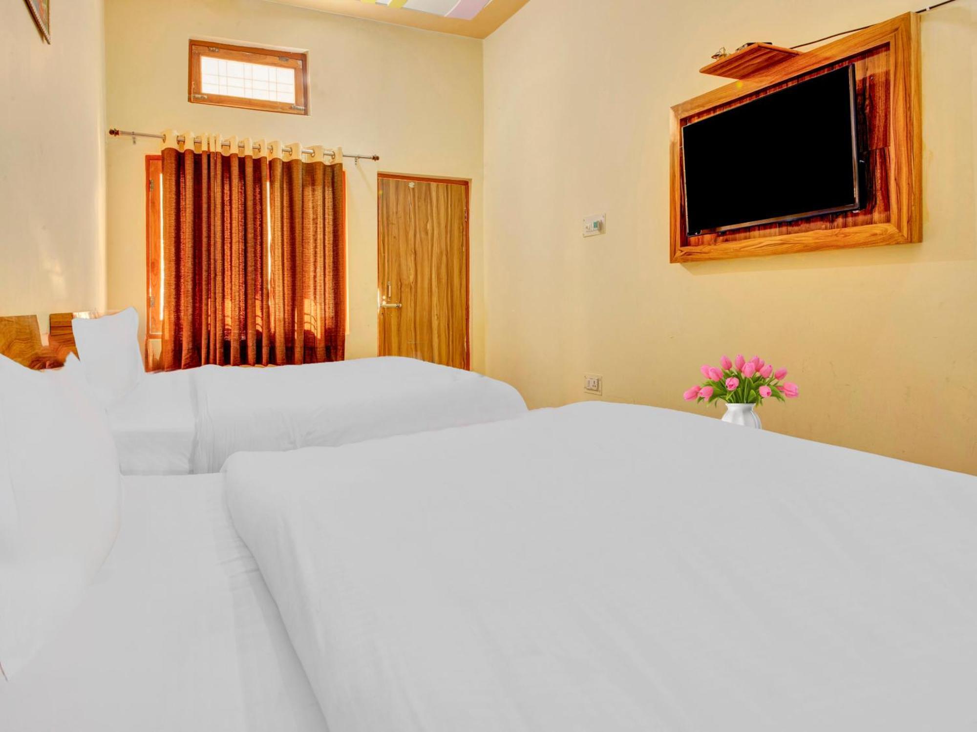 Hotel Kailasha Uttarkāshi Eksteriør billede